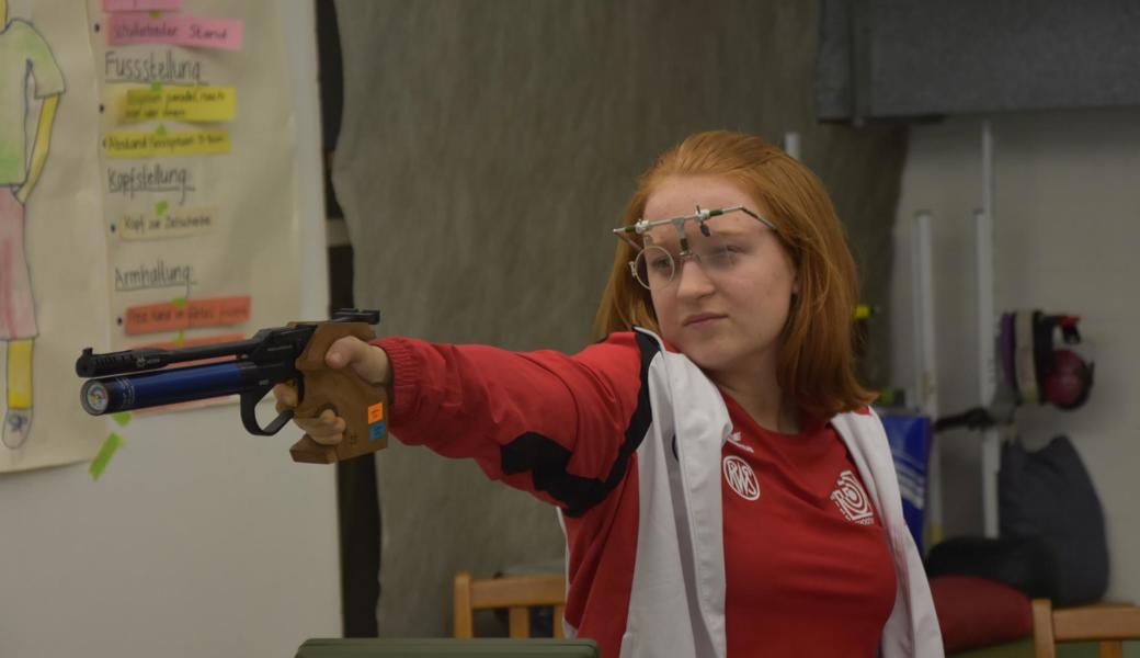 Nicole Messmer vom Schützenverein St. Margrethen gehört in ihrer Altersklasse zu den besten Pistolenschützinnen und -schützen der Schweiz.