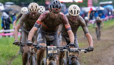 Thomas Litscher gewinnt die Bronzemedaille und reicht das Meistertrikot weiter an Lars Forster