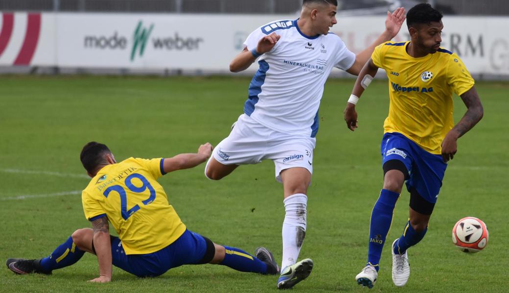 Au-Berneck gegen St.Margrethen - immer die gleichen Spieler, aber oft in anderen Farben.