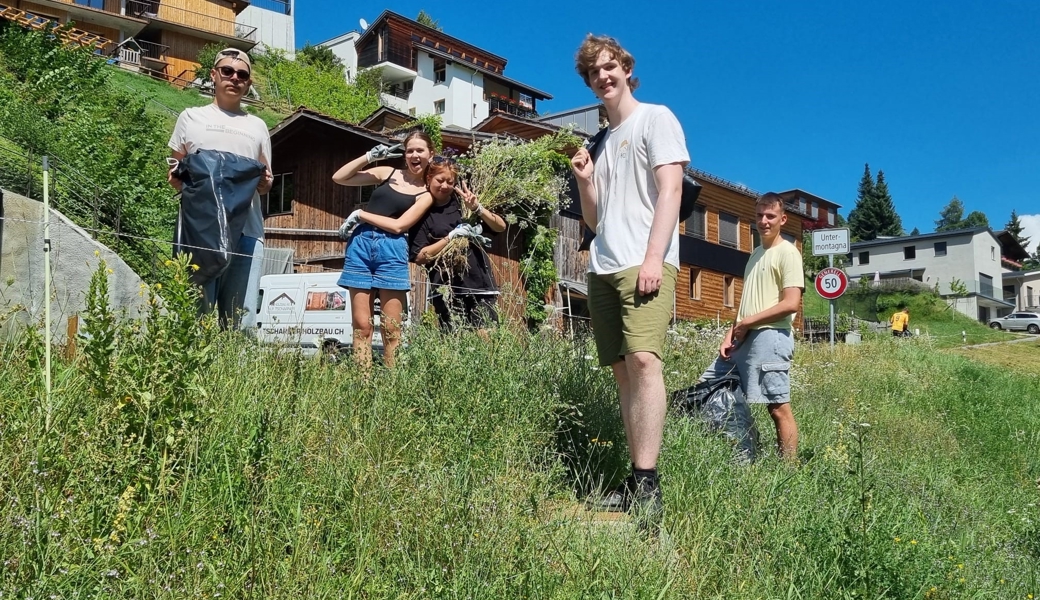 63 junge Leute starten ihre Berufslehre mit einer Kennenlern-Woche in Schiers.