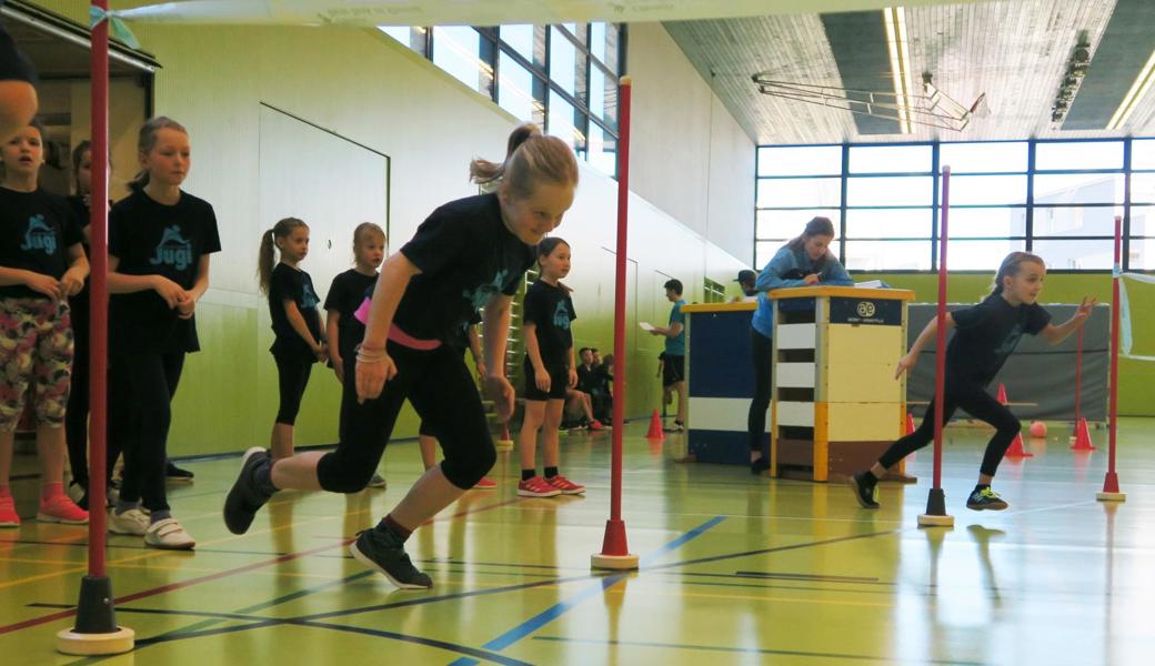 60 Mädchen und Buben der KTV-Altstätten-Jugi nahmen an den diesjährigen Wintermeisterschaften teil.