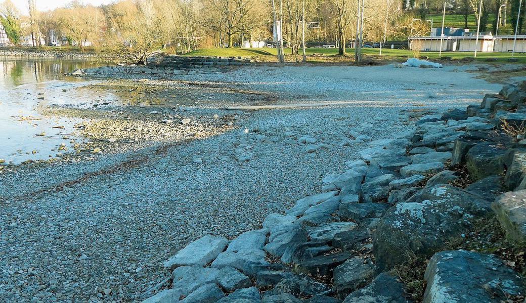 Aktuell dominiert Kies den Seezugang bei der Badi Hörnlibuck in Rorschacherberg.