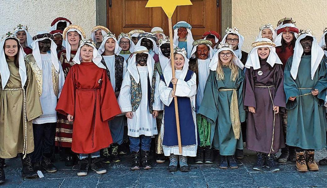 Die Hinterforster und Eichberger Sternsinger. 