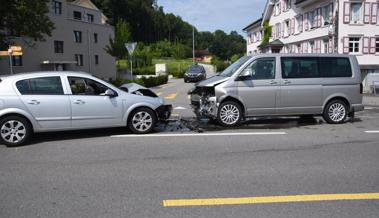 Abbremsmanöver verpasst und frontal kollidiert