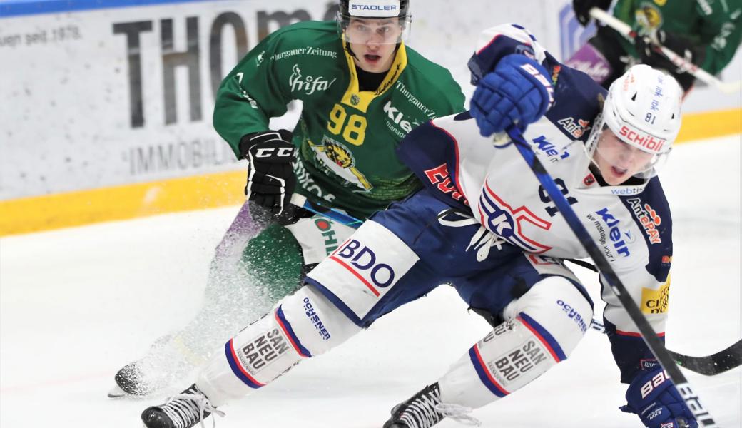 Dario Bartholet (rechts) spielt seit 2018 beim EHC Kloten, zuvor gehörte er dem SCR-Nachwuchs an.