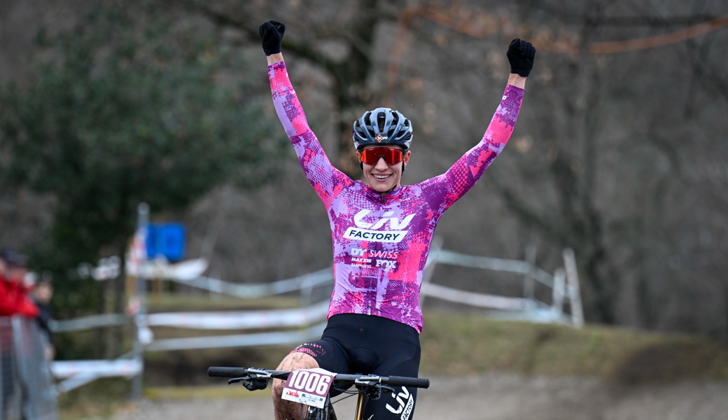 Ronja Blöchlinger startet mit Sieg am Monte Tamaro in die Saison