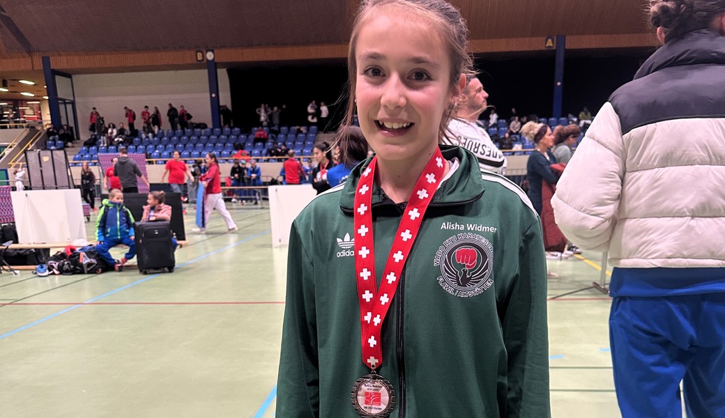 Zwei Karatekas der Schule Altstätten gewinnen Bronzemedaillen an Schweizer Meisterschaft