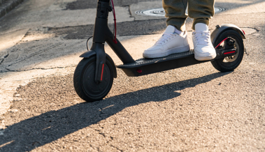Starker Anstieg von Unfällen mit E-Trottinetts