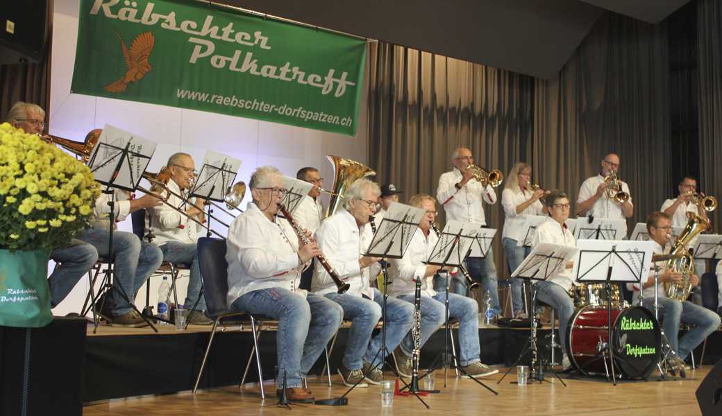 Auftritt der Räbschter Dorfspatzen anlässlich des 7. Polkatreffs in Rebstein.