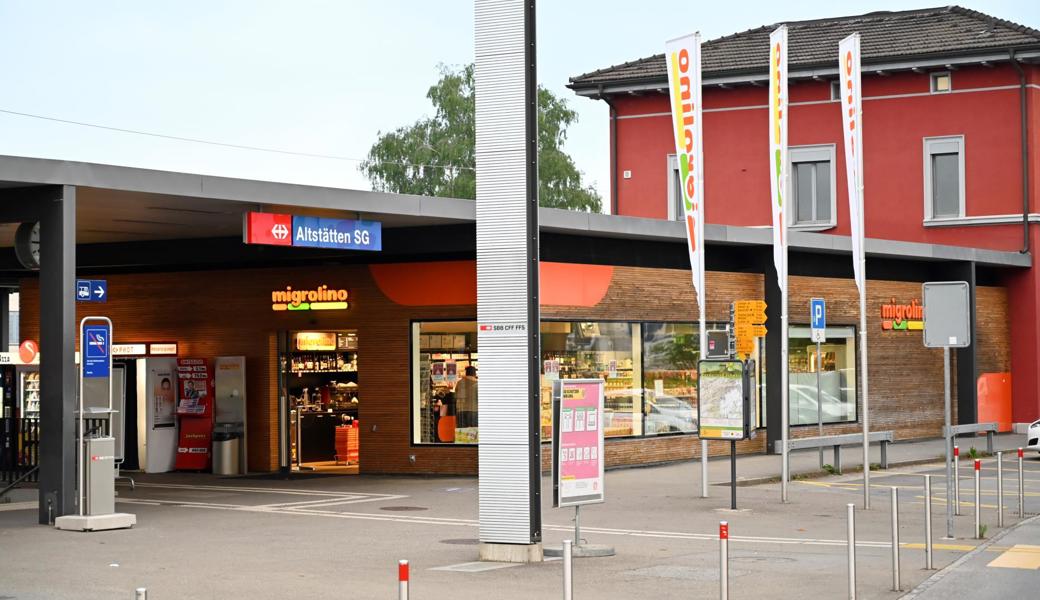 Beim Bahnhof Altstätten werden an den kommenden zwei Wochenenden Erneuerungsarbeiten an den Gleisanlagen durchgeführt.