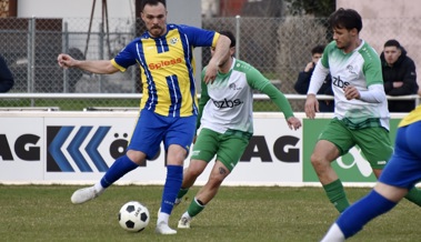 Direkten Konkurrenten distanziert:  Der FC Au-Berneck gewinnt Strichkampf in Ems mit 3:1
