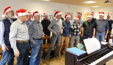 Männerchor lädt zu Adventskonzerten