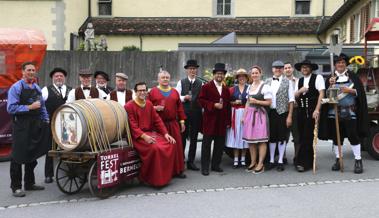 Im nostalgischen Gewand das Torkelfest ankünden