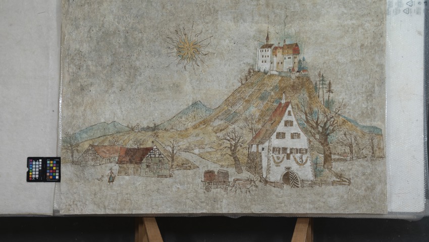 Das fertig restaurierte Gemälde im Atelier in Dalin GR.