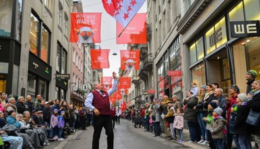 Olma-Umzug des Gastkantons: Das Wallis zeigt sich traditionell mit vielen Tieren und Trachten Olma-Umzug des Gastkantons: Das Wallis zeigt sich traditionell mit vielen Tieren und Trachten