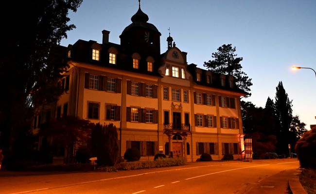 Kaum Strom gespart: Stadt kehrt zur früheren Lichtsteuerung zurück