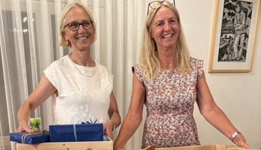 Mit Applaus und Geschenken in die Pension verabschiedet