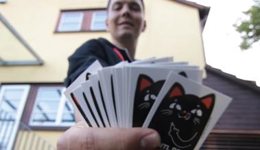 Ein Sticker mit einer Rheintaler Katze geht um die Welt