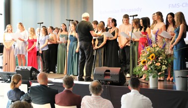 35 Schülerinnen und Schüler feiern ihren FMS-Abschluss mit Musik und Gesang