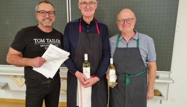 Die Turner der Männerriege wetzten die Messer und schwangen die Köchlöffel