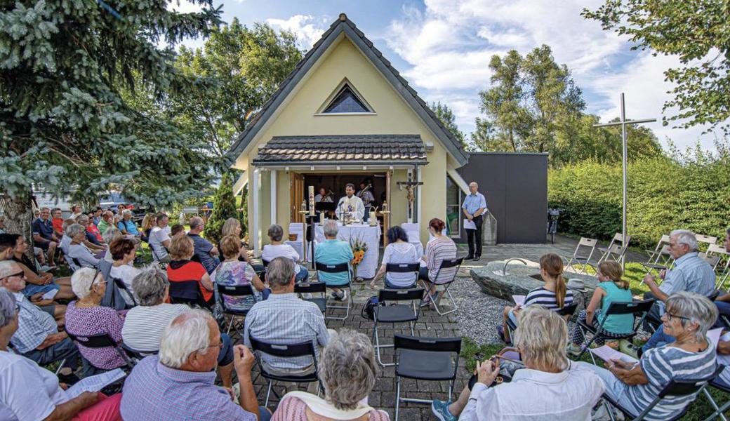 Kaplan Georg Changeth feierte mit den Pilgern bei der Rietkapelle in Oberriet einen Gottesdienst.