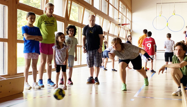 Ein bunter Spielnachmittag im Rahmen von «Pfefferstern»