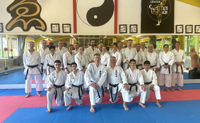 24 Karatekas nahmen am SWKO-Lehrgang teil