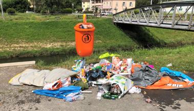 Viele Böötler lassen Abfall einfach liegen