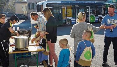 Viele Besucher am Tag der offenen Tür bei der RTB Rheintal Bus