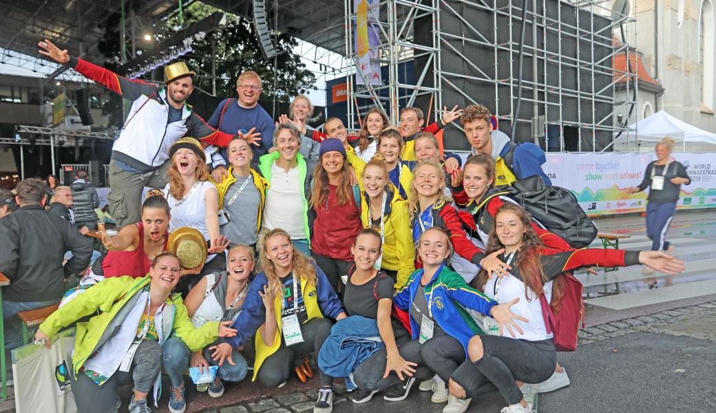 Nach anstrengenden Tagen an der Gymnaestrada feierten die Miglieder des Turnvereins von Freiburg im Breisgau.