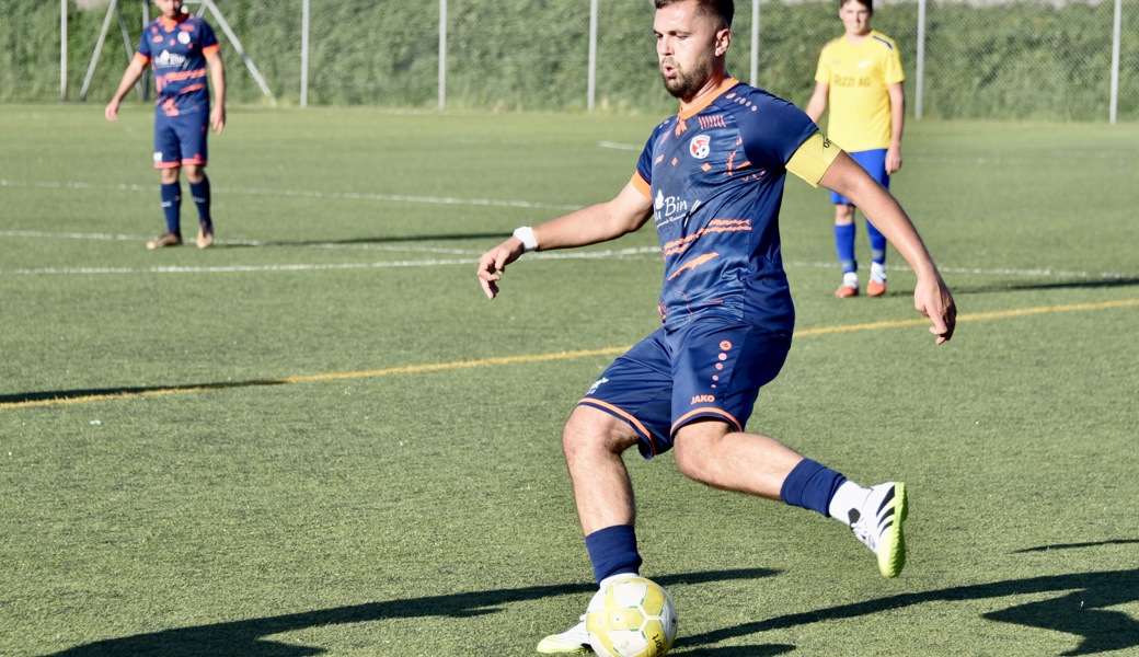 4. Liga: je einmal Aufstiegskampf, Mittelfeld sowie Abstiegskampf