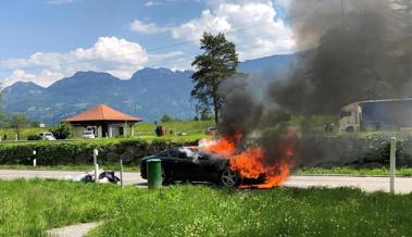 Ferrari brannte auf der Raststätte