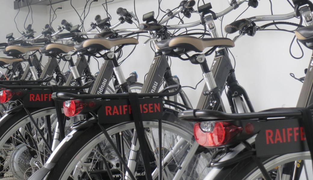 In der wärmeren Jahreszeit stellt die Gemeinde Widnau 15 E-Bikes bereit, die gemietet werden können