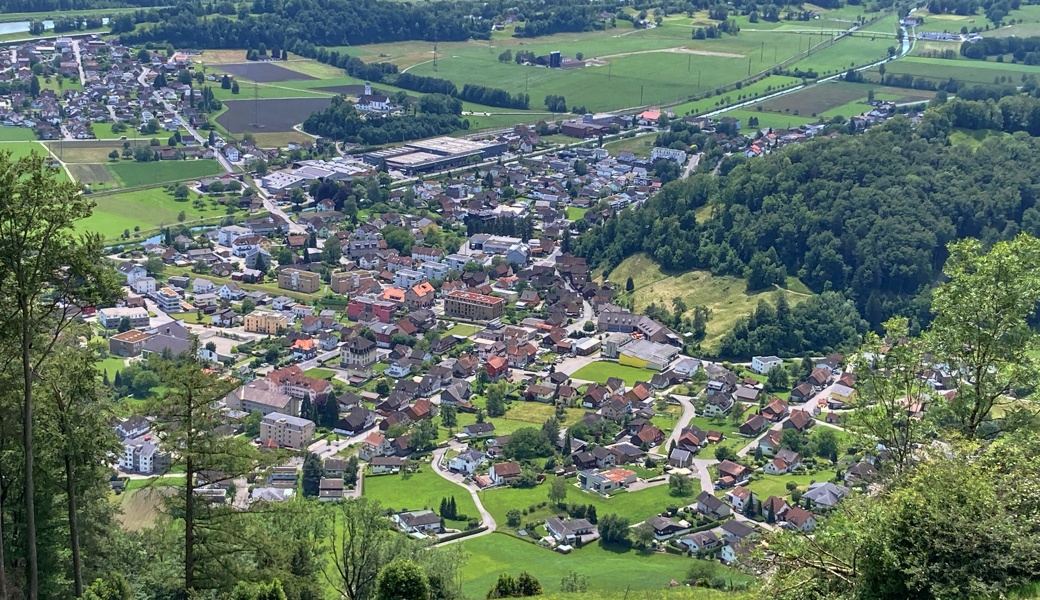 Drei Kandidierende traten für zwei Gemeinderatssitze an