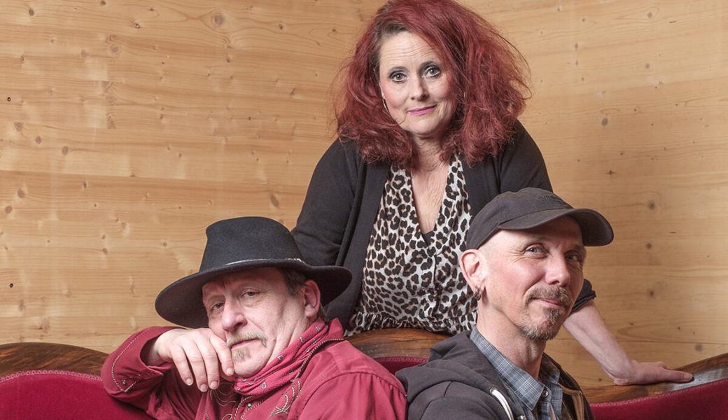 Romy erzählt im Diogenes-Theater vom Abschied und Wiedersehen in ihrer alten Beiz