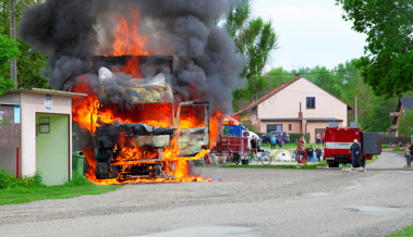 Brandstiftung im Rheintal: Ein 60-Jähriger gesteht drei Brände und zeigt vor Gericht Reue