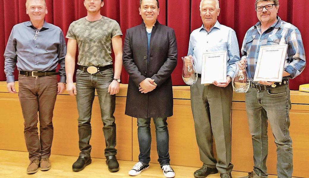 An der HV (von links): Präsident Fredy Frei, Kommissionsmitglied Christof Hutter, Neumitglied Juan Aceves, Ehrenveteran Josef Strässle und Ehrenmitglied Martin Geisser.