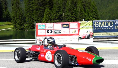 Josef Wüst fuhr auf der Lenzerheide in seinem Brabham vor