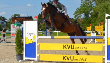 Vereinsequipen messen sich am Sommerspringen im OKV-Cup