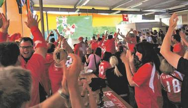 Beim Public Viewing mitfiebern