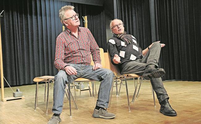 Schauspielern mit verrückter Taktik