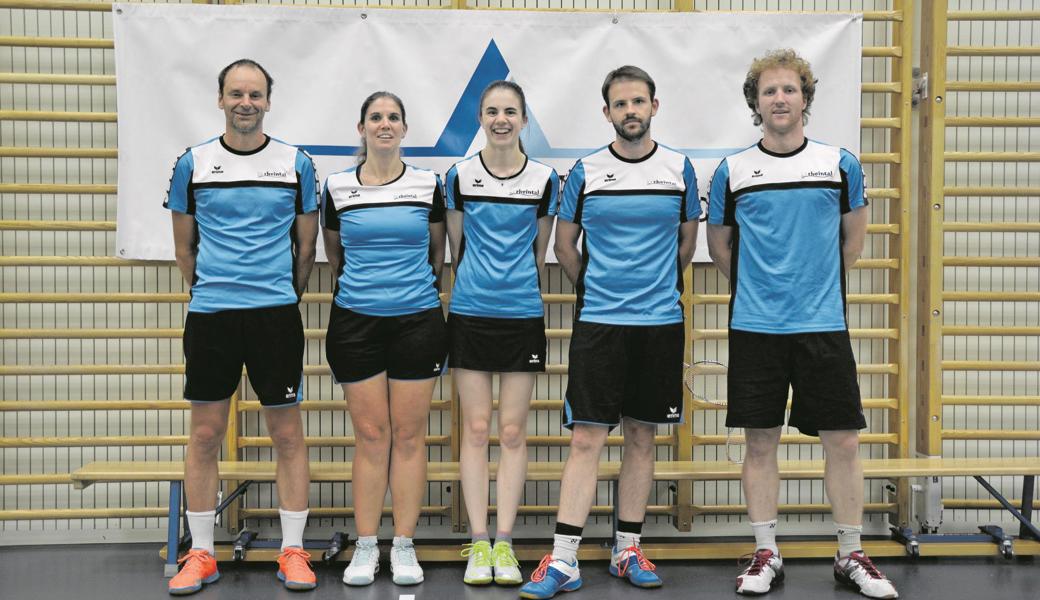 Zweiter Platz in der 3. Liga (von links): Mischa Thurnherr, Tanja Omlin, Nina Eggenberger, Peter Loher und Michael Hutter. 