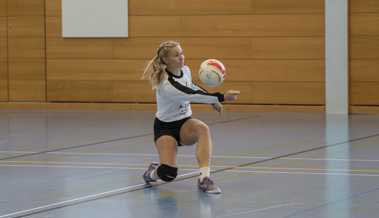 Diepoldsauer Faustballerinnen verlieren 0:3 gegen Kreuzlingen und besiegen Kirchberg mit 3:1