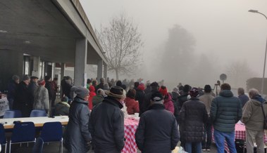 Dorfgemeinschaft traf sich zur Neujahrsbegrüssung am Progy-Zentrum