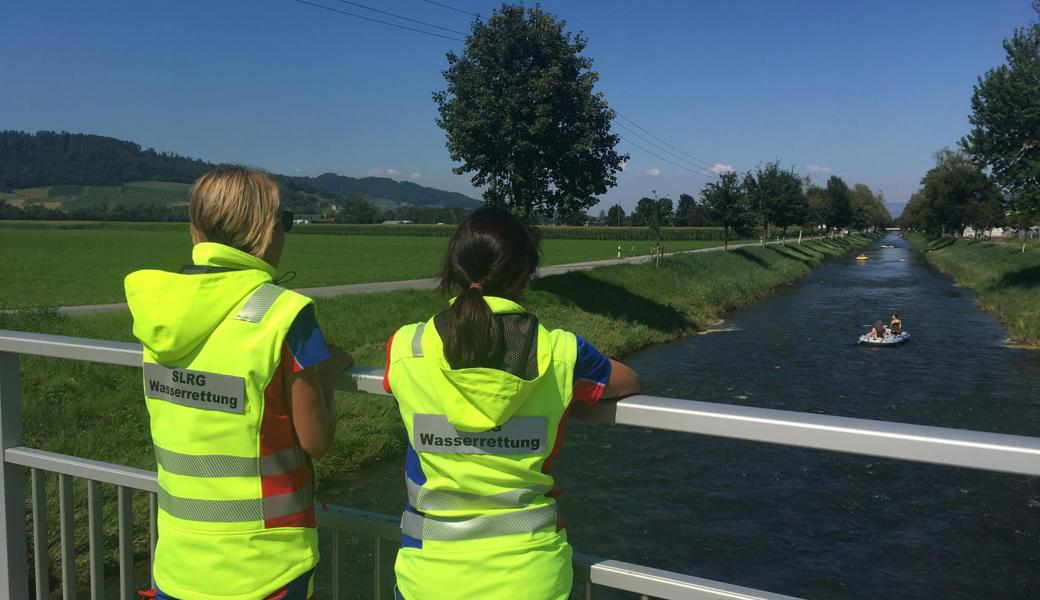 Auch der gut frequentierte Rheintaler Binnenkanal wird regelmässig von den Präventionspatrouillen der SLRG Sektion Mittelrheintal aufgesucht.