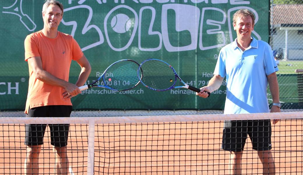 Ralph Zoller (rechts) siegte im Final gegen Titelverteidiger Fritz Keller. Mit dem zehnten Vereinsmeistertitel stellte Zoller einen internen Rekord beim TC Au auf. 