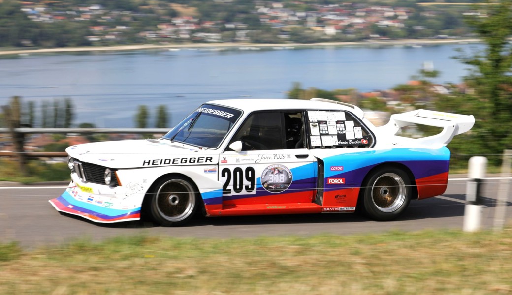 Historische Rennwagen erobern am Memorial den Seerücken