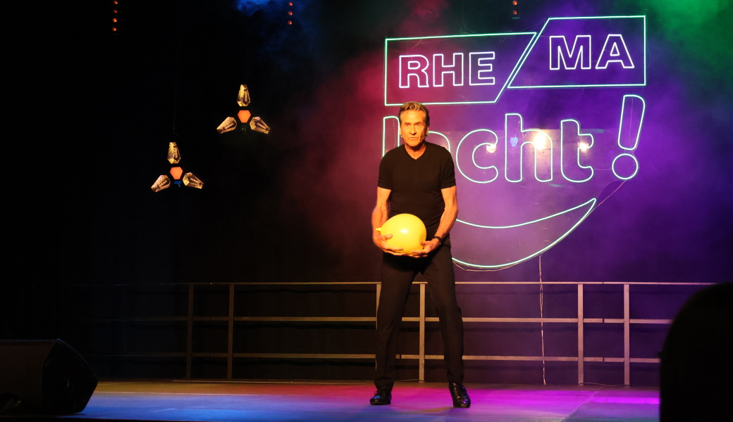 Gelungene Comedy-Premiere: Die Rhema lacht auch im nächsten Jahr