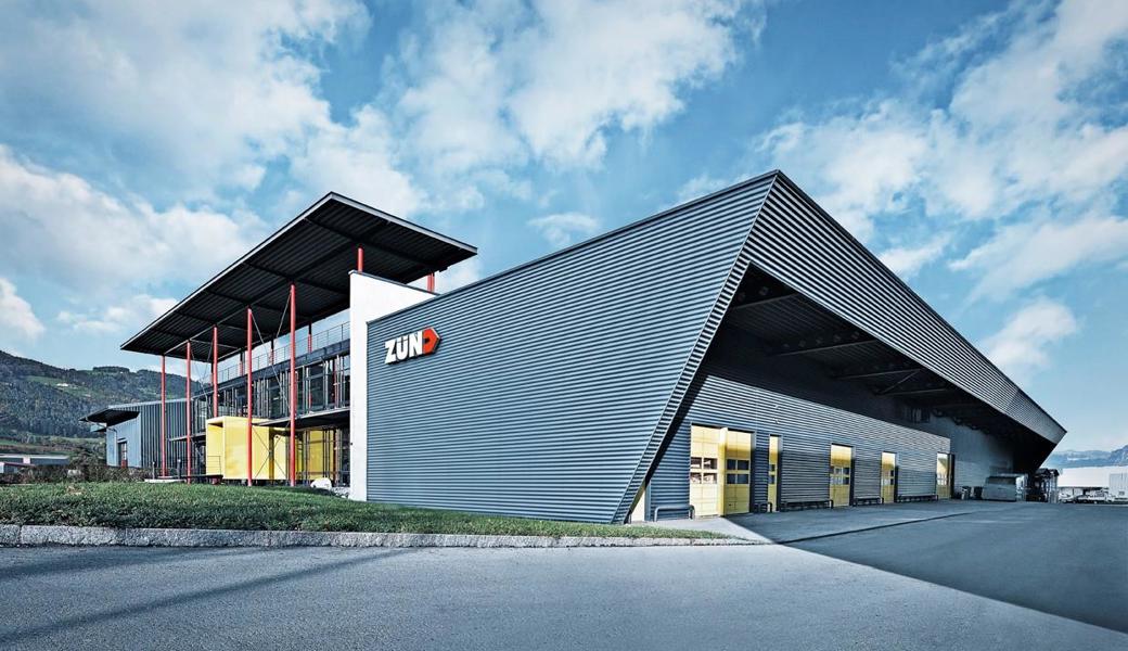 Die Firma Zünd Systemtechnik AG beabsichtigt, ihren Betrieb zu erweitern.

