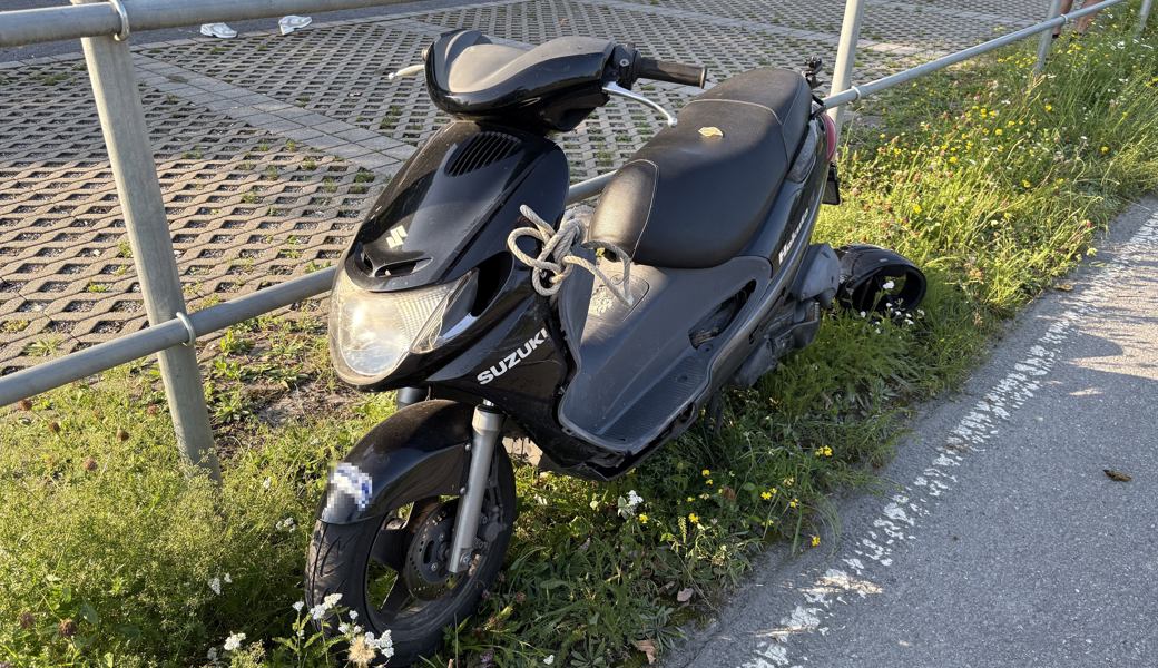 Fahrunfähig unterwegs - 47-Jähriger streift mit seinem Töff einen Zaun und stürzt
